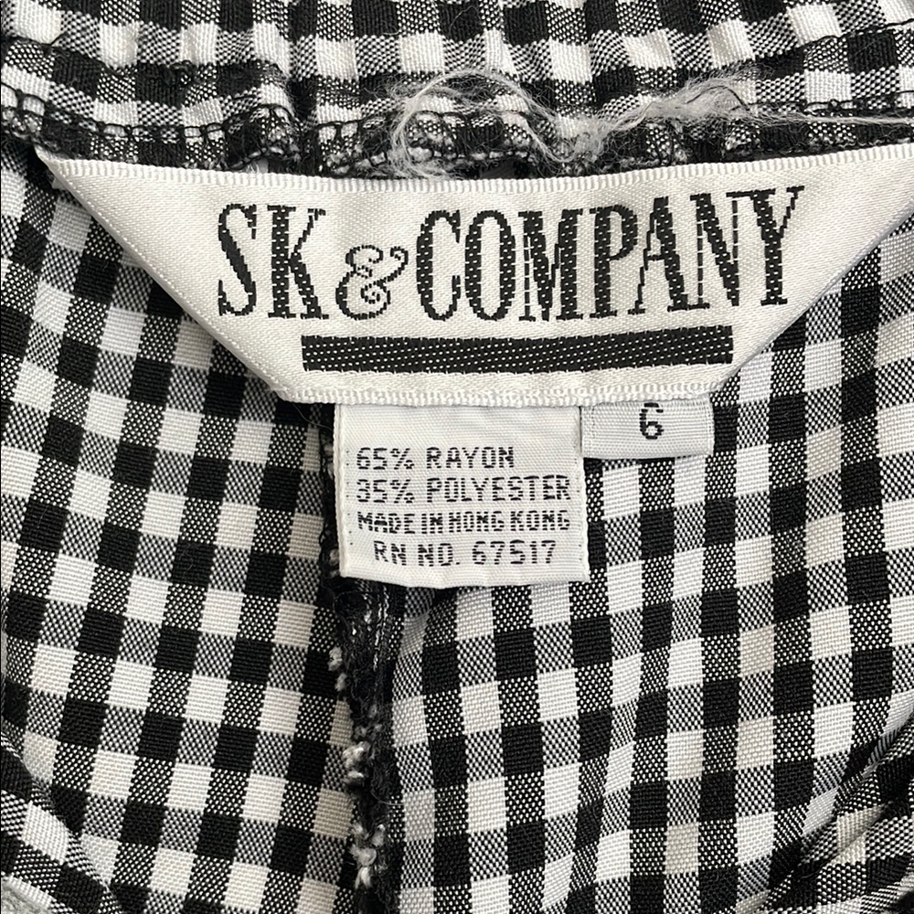 Vintage Black and White Checkered Plaid High Waist Pleated Shorts - Picture 3 of 11
